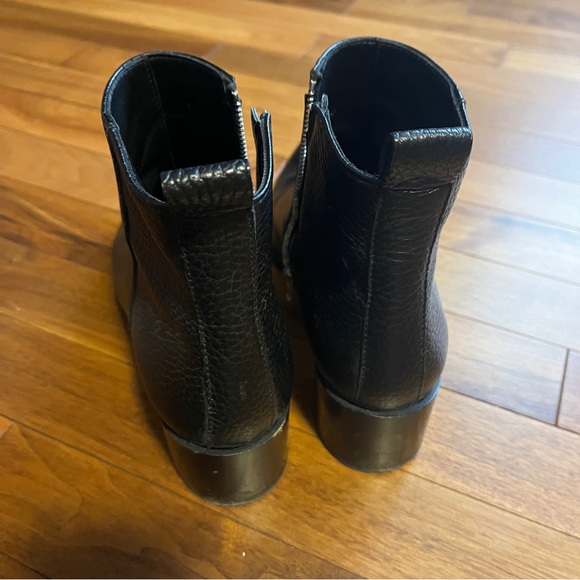 Boss Boots - Picture 3 of 7